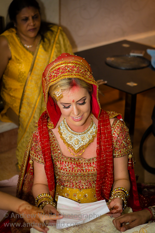 Kelvingrove Hindu Mandir wedding photography bride